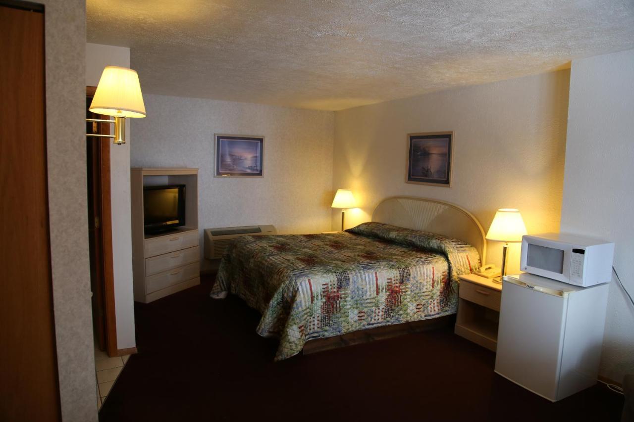 Gray Wolf Lodge 马尼斯蒂克 外观 照片