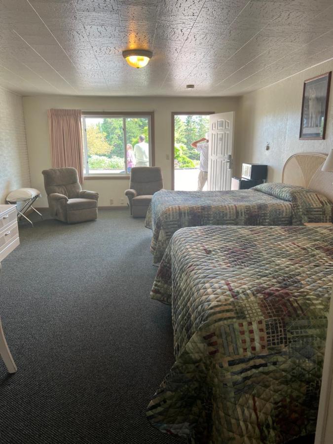 Gray Wolf Lodge 马尼斯蒂克 外观 照片
